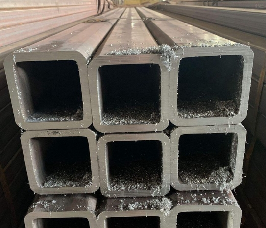 布尔津Q235D无缝方矩管